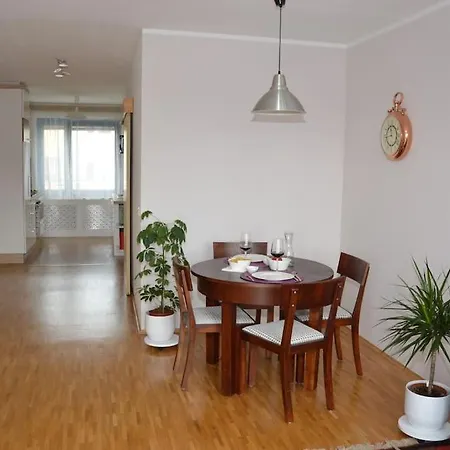 U-room - Im Herzen Von Apartment