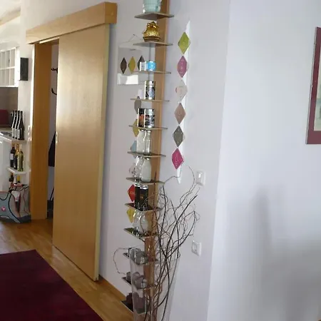 U-room - Im Herzen Von Apartman